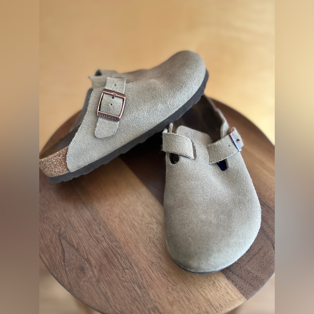 Birkenstock Boston Clogs Taupe Suede size 7